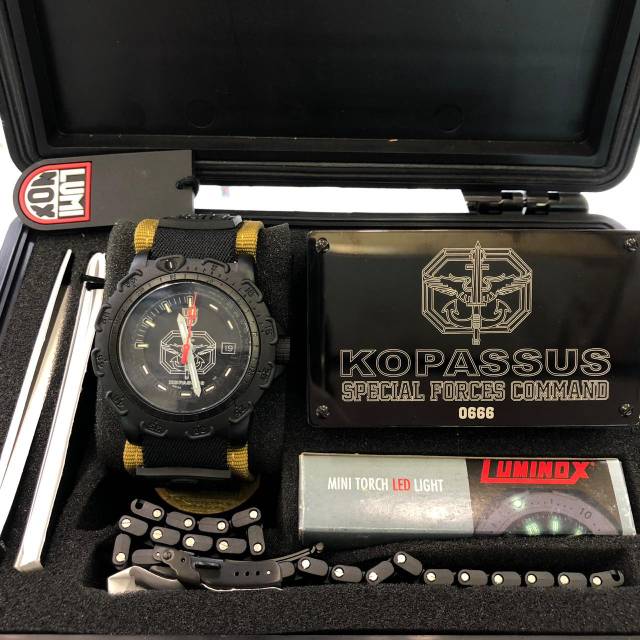 Jam Tangan Original Luminox Recon Point Man KOPASSUS 8821KMKO
