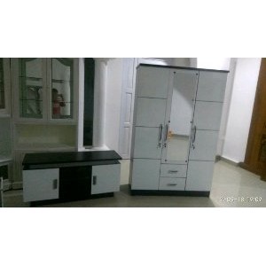 paket lemari meja rias dan meja tv
