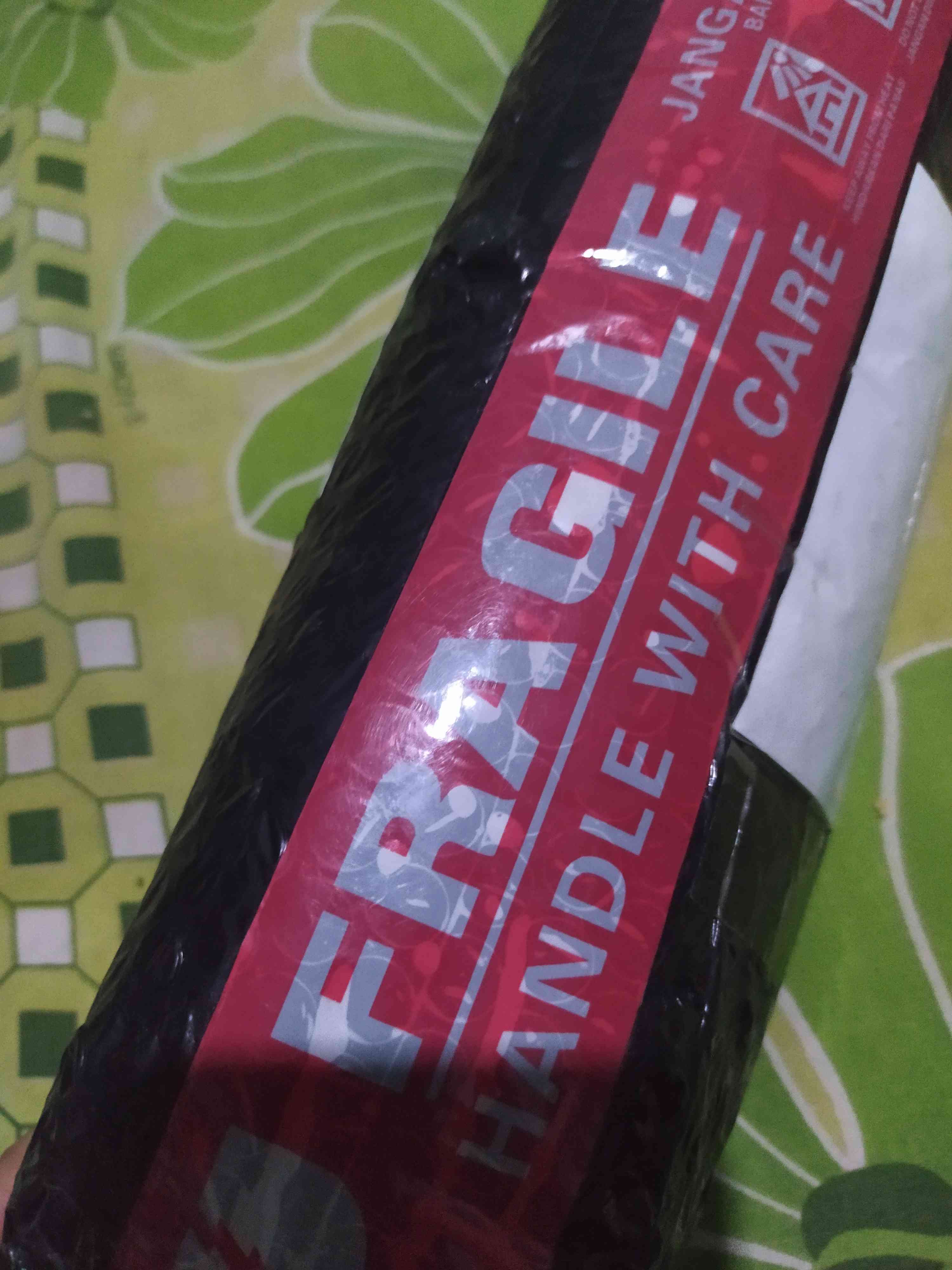 Starbucks Reusable Summer Cup, Harga Sudah Termasuk Bubble Wrap