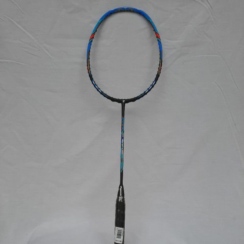 raket flypower macan