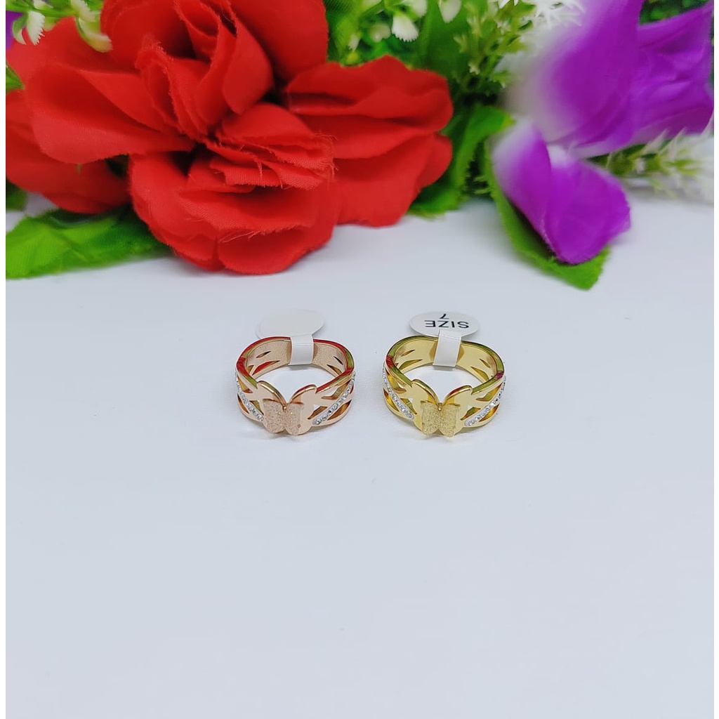 Set titanium gelang,cincin dan anting perhiasan wanita 0082