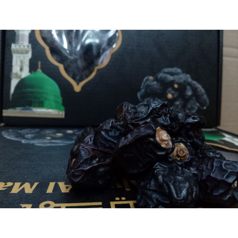 

Kurma Ajwa Madinah 250 gram