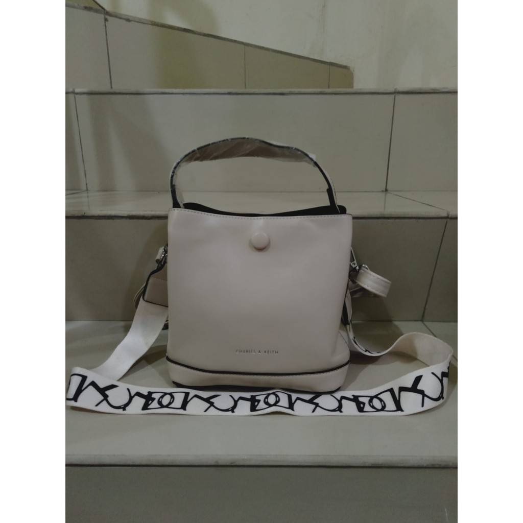 JK U3816 TAS SELEMPANG FASHION HANDBAG IMPORT BUCKET BAG C8360 Y22200  E6334 T220