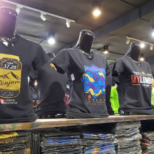 KAOS SASAKU LOMBOK (W/LP)