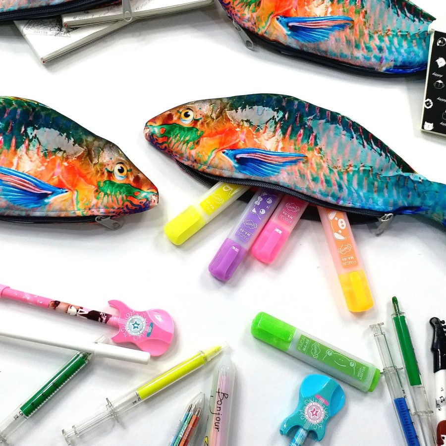 

Tempat Pensil Ikan Kakatua buat yang hobby mancing fishing