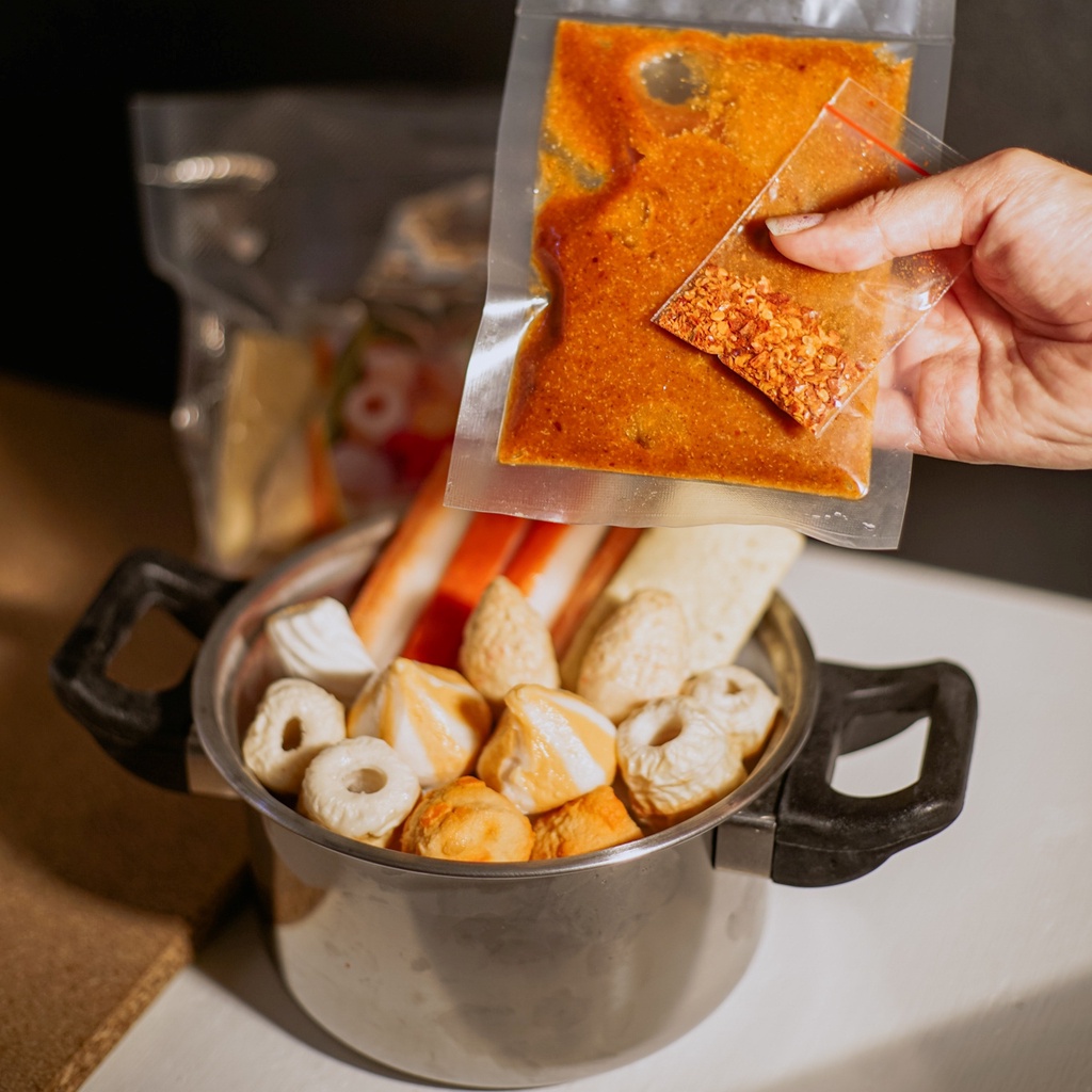 SUKI INSTAN  (TANPA SAYUR DAN JAMUR) / SUKI TOMYAM STEAMBOAT