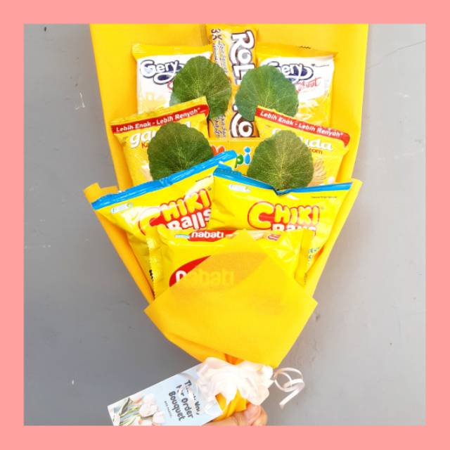 

Bouquet Snack Yellow (snack random sesuai warna)