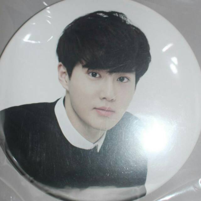 Official exo giant button / badge - suho version