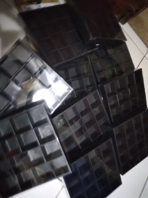 Boxsekat16(5,5cmpersekat,tinggi4cm)