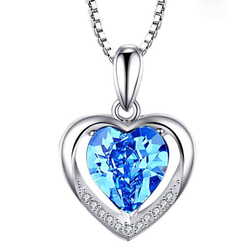 [Ready Stock]Fashion Elegant Love Blue Crystal Pendant Necklace