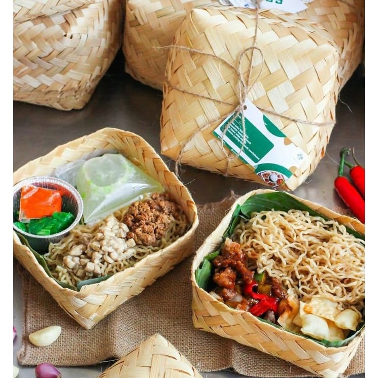 BESEK ANYAMAN BAMBU 20X20 SEPASANG / BESEK DAGING / BESEK KOTAK NASI
