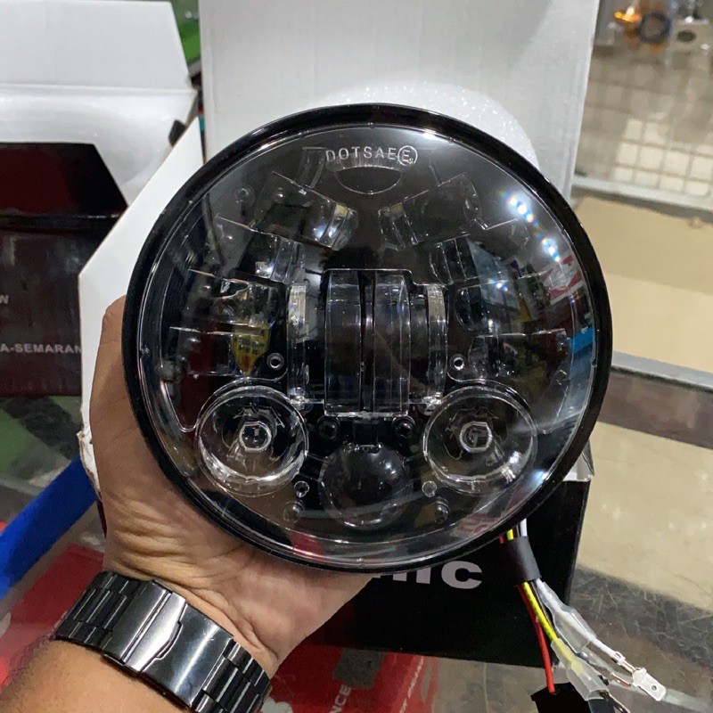 LAMPU DAYMAKER 5,7 INCH 16 TITIK DUS HITAM