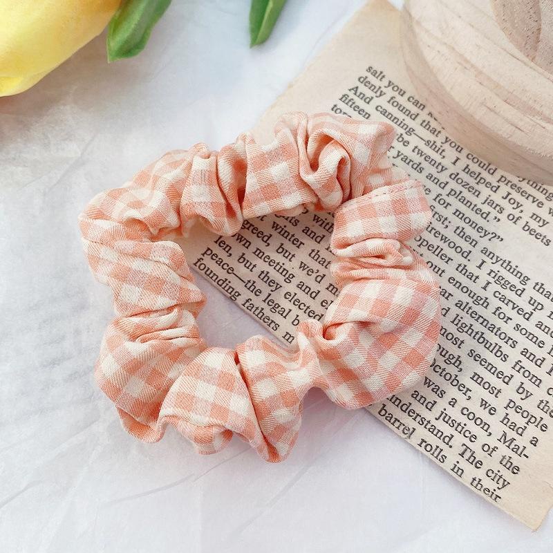 Scrunchie Korea Import Motif Kotak / Ikat Rambut Karet Kuncir Rambut Kotak