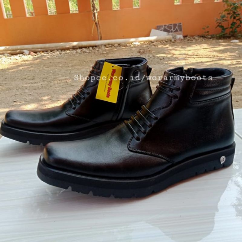 Sepatu PDH Dinas Sol Tebal kulit sapi asli  PDH Dinas POLRI TNI Security Size 39 sampai 47  by Wor Army Boots