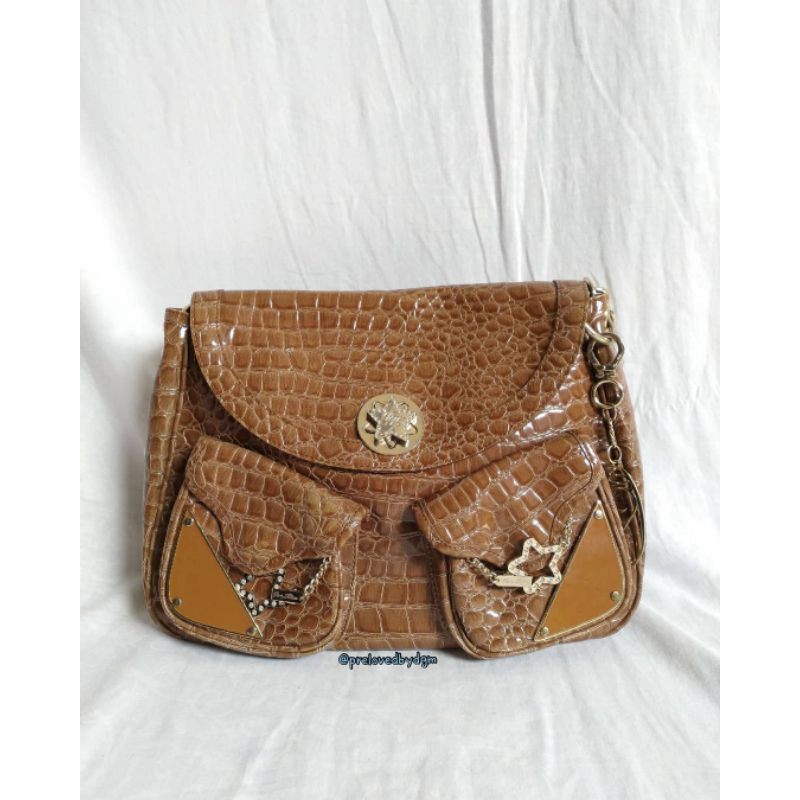 Preloved Tas Paris Hilton