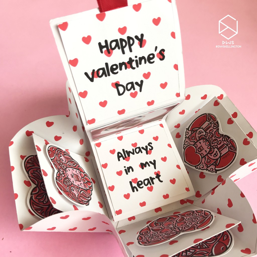 Kotak Hadiah Kado Valentine Custom Hadiah Pacar Couple Love