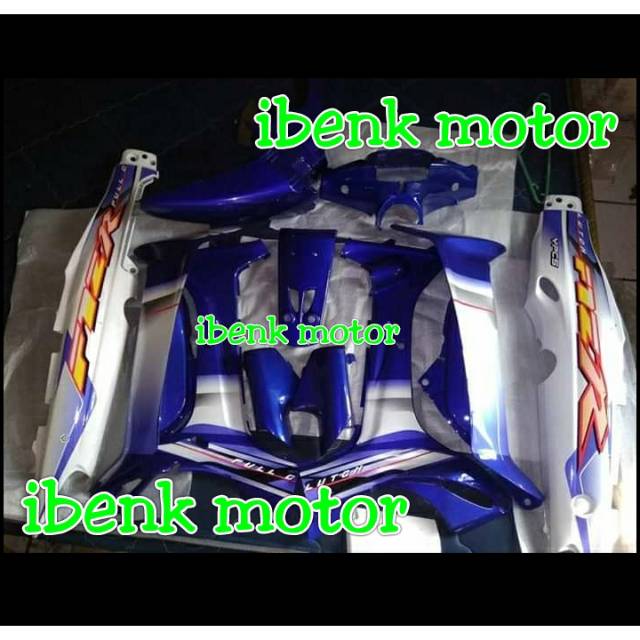Cover body halus f1zr biru putih 2003