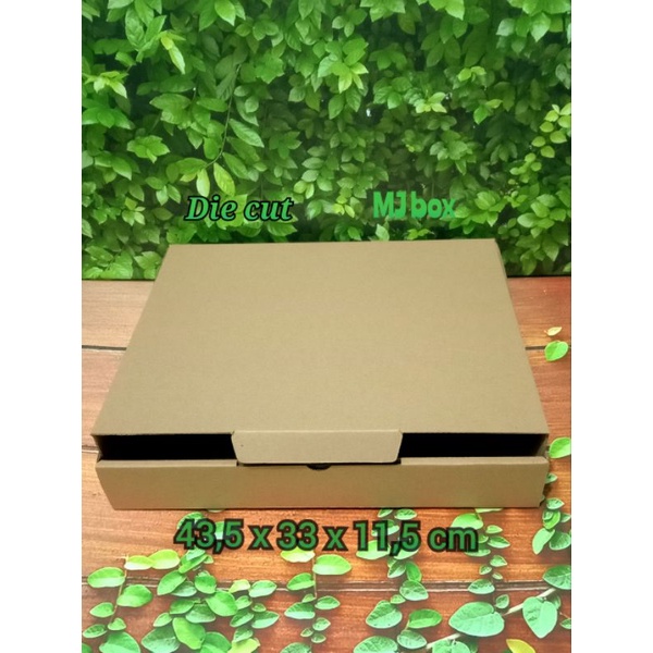 

kardus karton uk 43,5x33x11,5 cm.... die cut kotak aksesoris dll, model box pizza kualitas premium