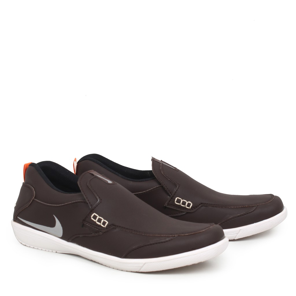 MS - PROMO COD Sepatu Selop Pria Nike Boston Coklat Slip On Casual Santai Murah Terbaru Kekinian