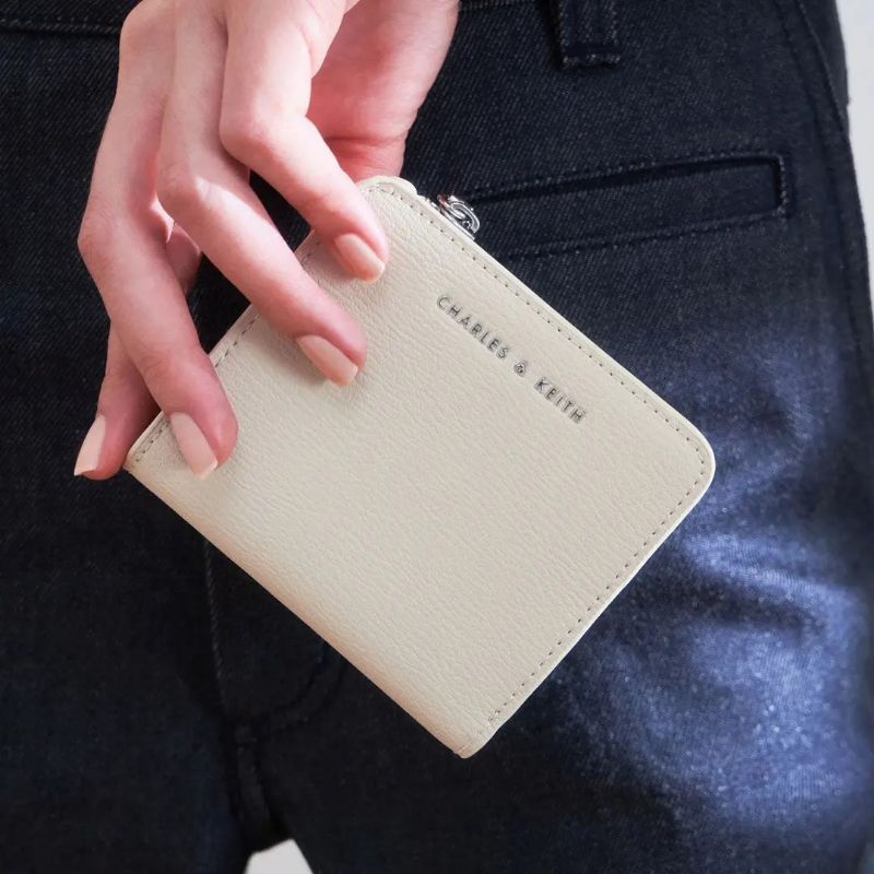 CK Zip Around Card Holder