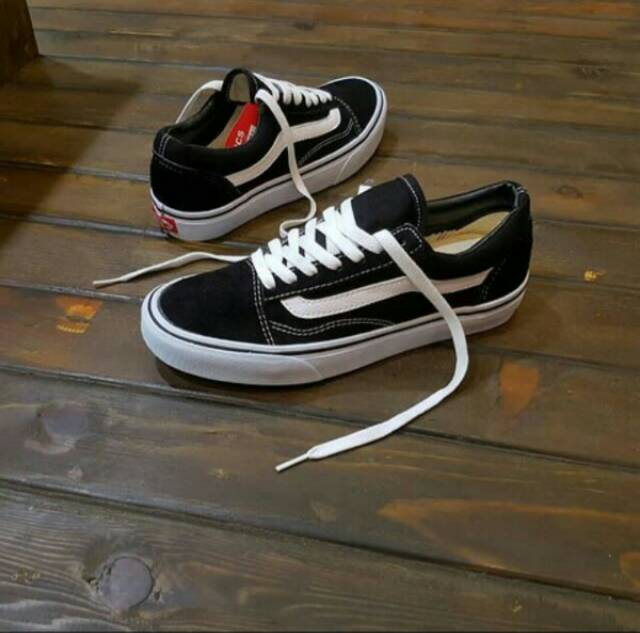 Sepatu Vans Oldskool Black White Sneakers Pria Kets Hitam Putih Kado Hadiah Sekolah Kuliah Kerja