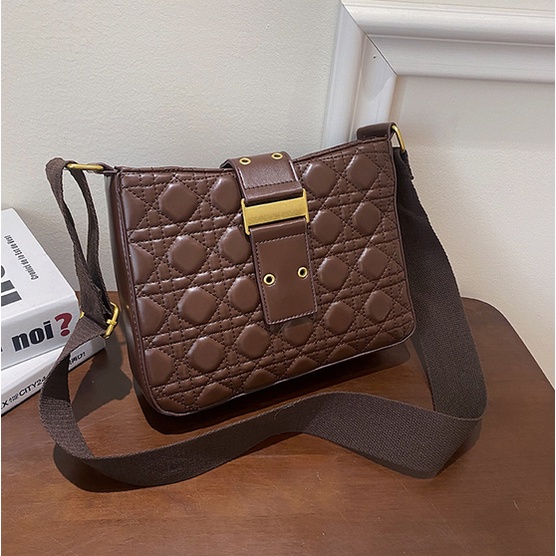 216 tas selempang wanita import terbaru slingbag wanita  tas fashion wanita tas import