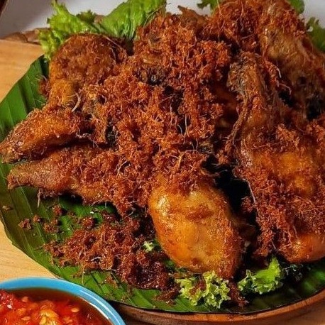 

ayam goreng patah tulang