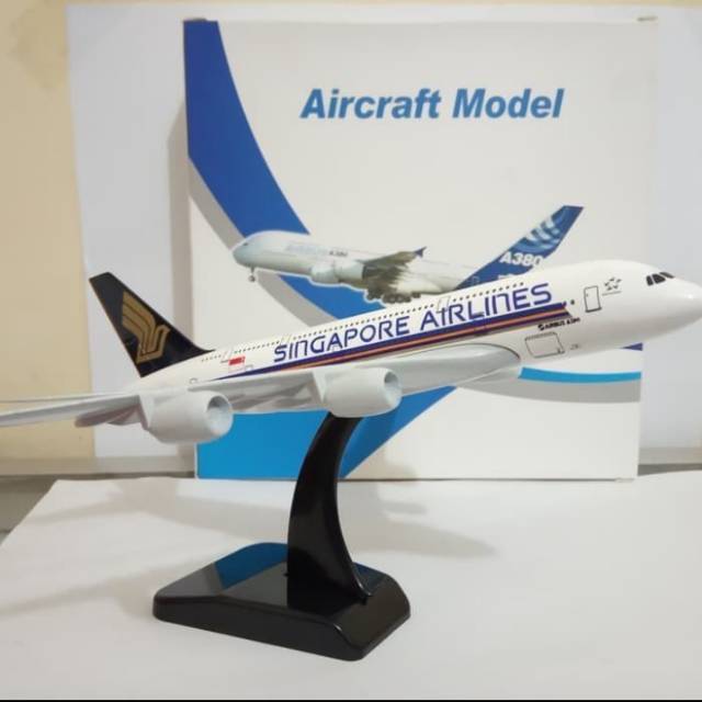Diecast pesawat terbang Singapore Airlines miniatur Airbus A380 original murah