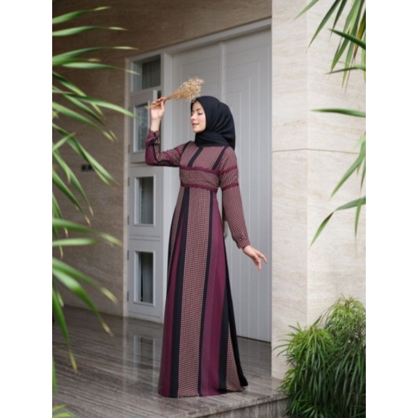 sumaya dress M by javina