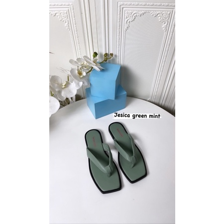 DECLARE&amp;DEE JESICA SANDAL FLAT WANITA SIMPLE