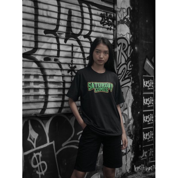 T-Shirt Saturday Comes / kaos oblong pendek pria wanita
