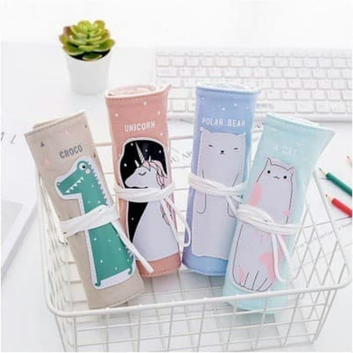 

Aman Tempat Pensil Bentuk Rool / Gulung Cute Edition Bagus