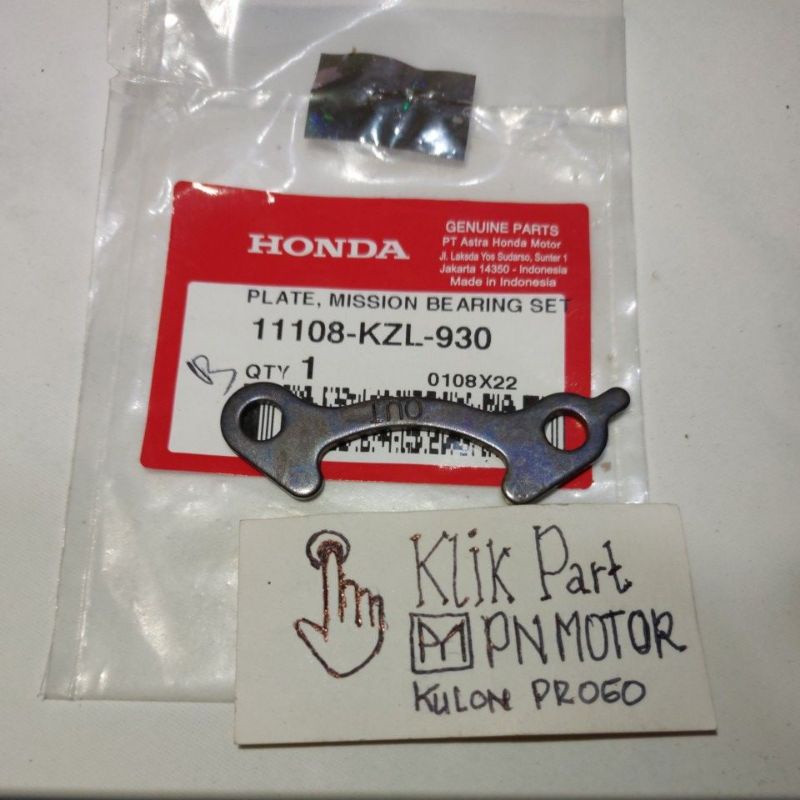 11108-kzl-930 plate mission bearing set plat penahan laker as pully depan beat, vario, beat fi, dan 