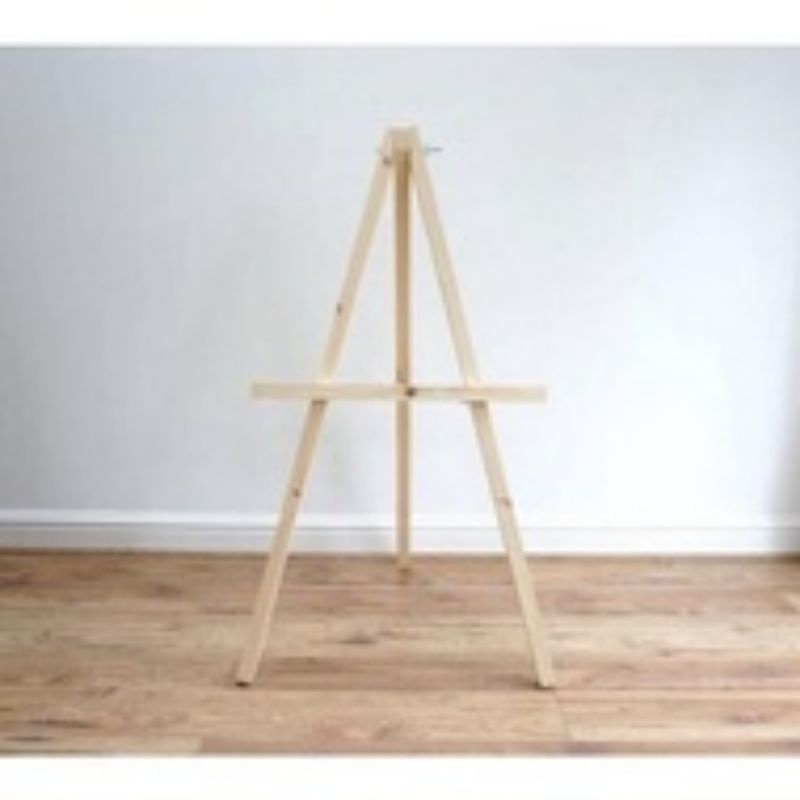 Standing Kayu Welcome Sign