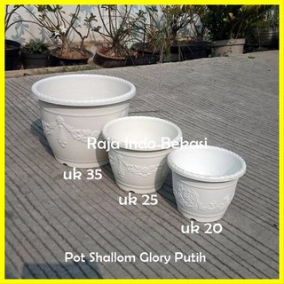  Pot  Shallom KB Glory  20 Cm PUTIH Motif Pot  20 Plastik  20 