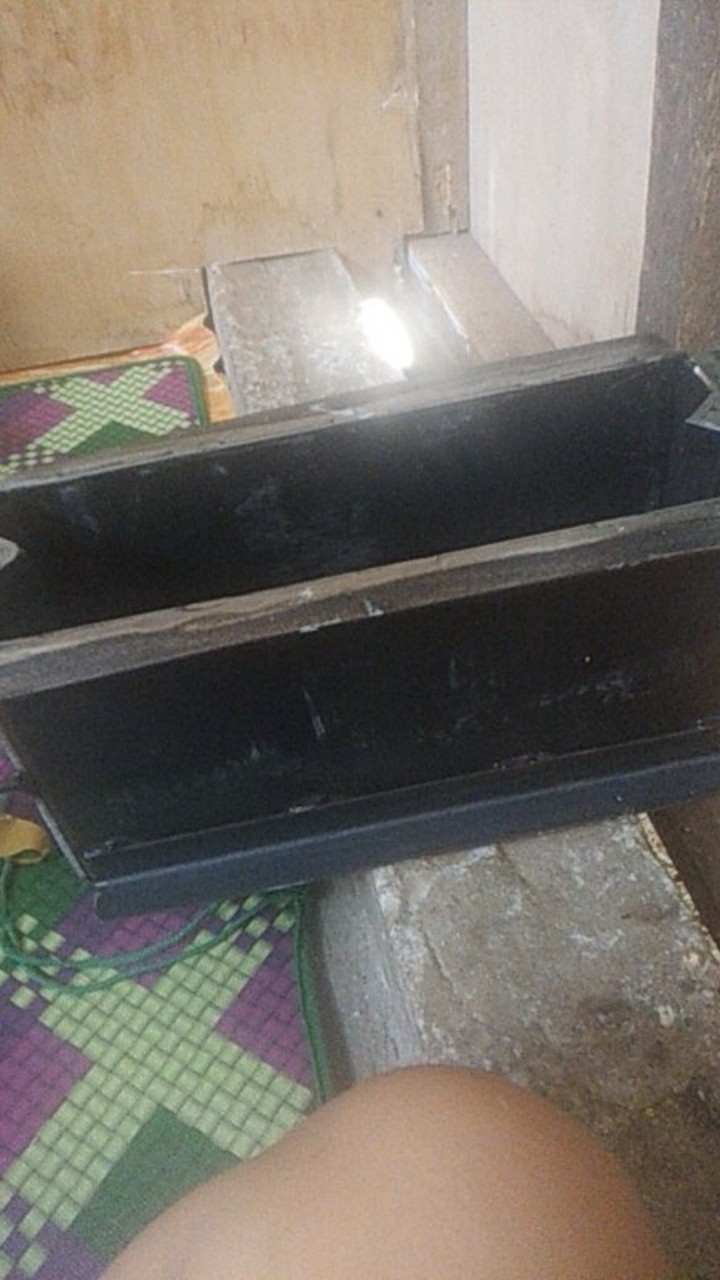 Cetakan Batako Model Engsel Ukuran 30x15x10cm