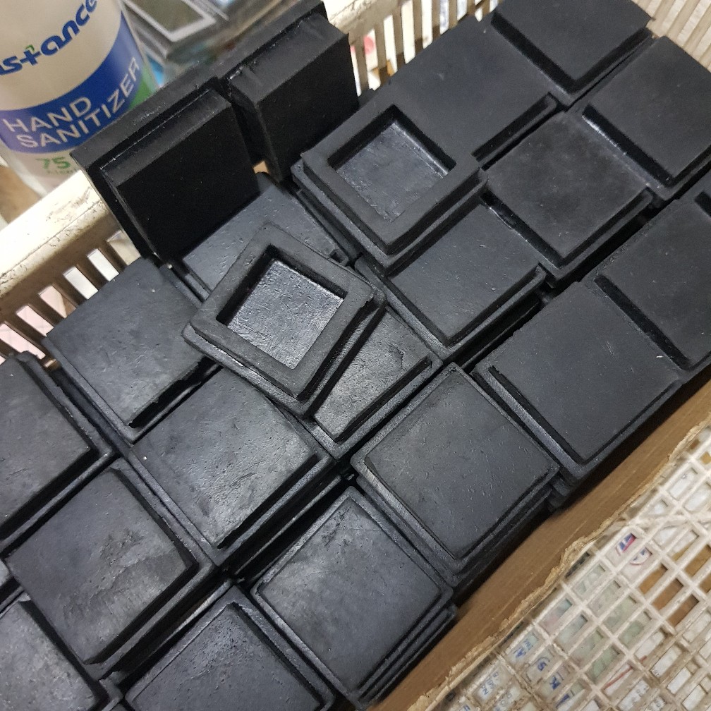 Karet Kaki Meja Kursi Dan Rak Besi Hollow 4x4