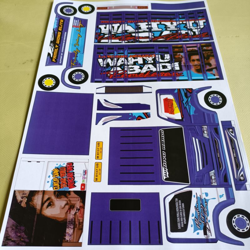 COD stiker pola miniatur truk oleng ukuran 30 cm