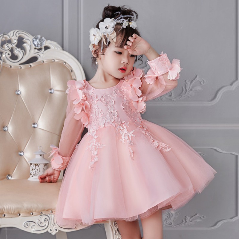 Gaun Pesta Model  Princess Lengan Panjang dengan Hiasan 
