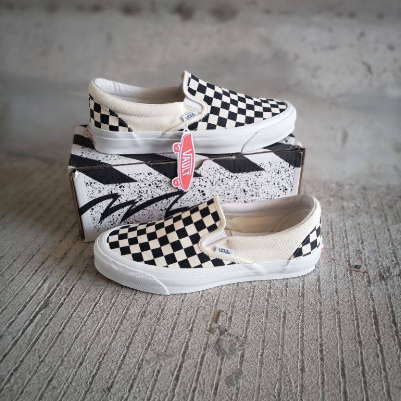 VANS SLIP ON VAULT OG SPRINGSUMMER2020