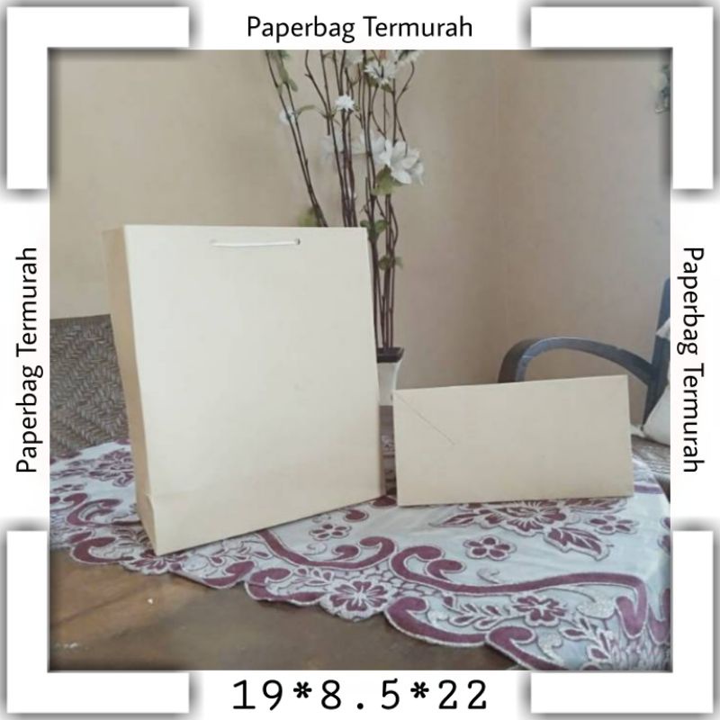 

Paperbag Snack Polosan Size 19*8.5*22 Kuy Diorder