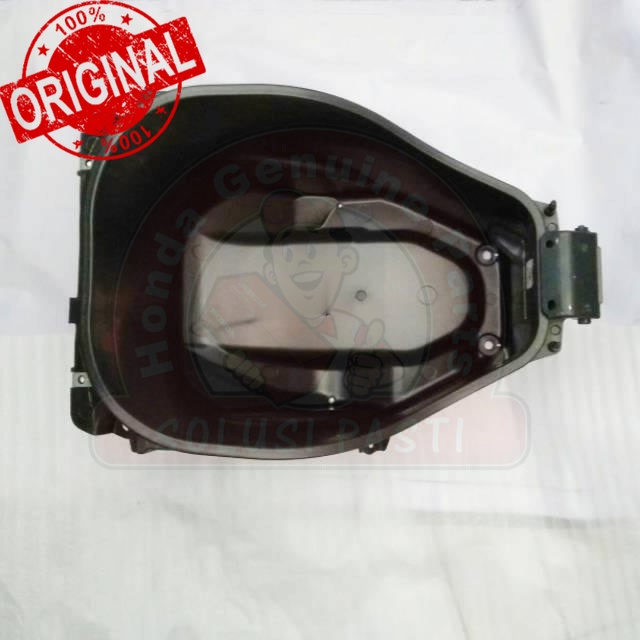 * READY STOCK Box Assy Luggage Kotak Bagasi Scoopy Fi K16 Ori AHM 81250K16900 8125AK16A00