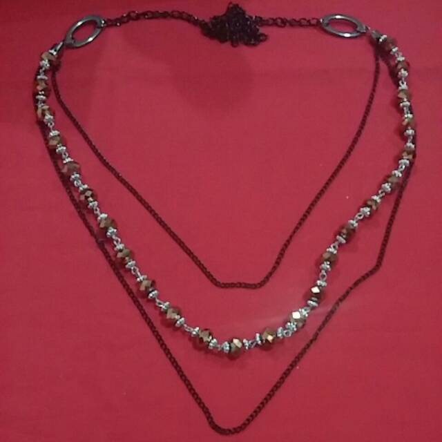 Kalung fashion susun tiga berhias batu kristal