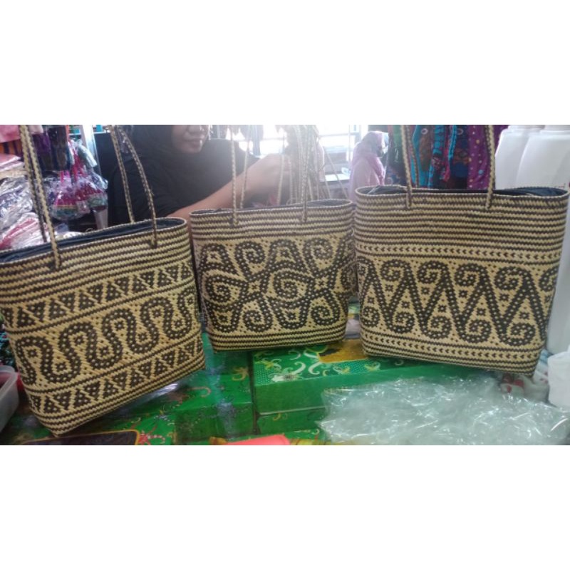 tas rotan melak Kaltim tanggung totebag rattan rotan totebag tas totebag rotan motif Kalimantan tas 