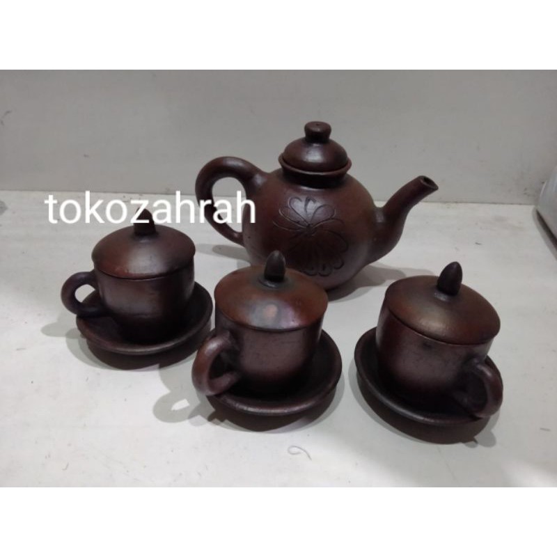 Poci Teh Tanah Liat/Teko Poci Tanah liat Set ,(3cangkir dalam Halus + leper,dan teko)