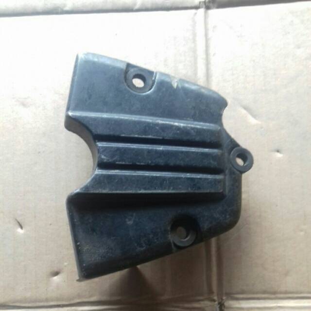 Tutup gir gear depan yamaha alfa