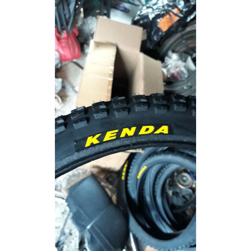 ban kenda 20 x 2.125 stok banyak