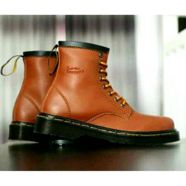 dr.martens /dokmar /dr.marteen 8 hole murah/sepatu dokmar