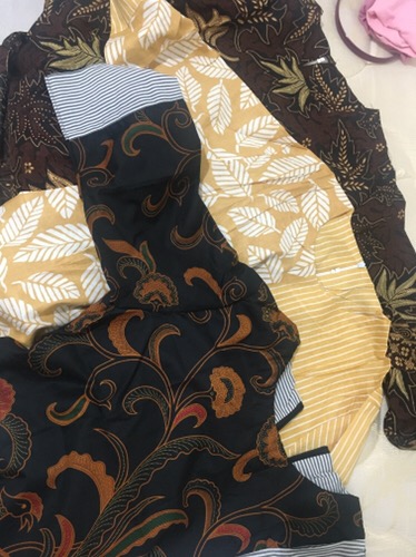 Batik Dianputri | Couple Batik Wanita Blazer Monochrome Motif Garis Seragam Batik