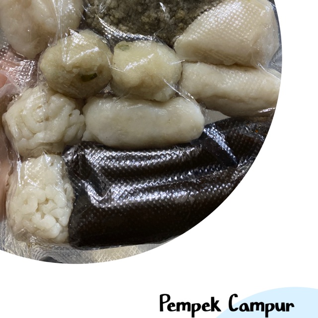

Pempek campur